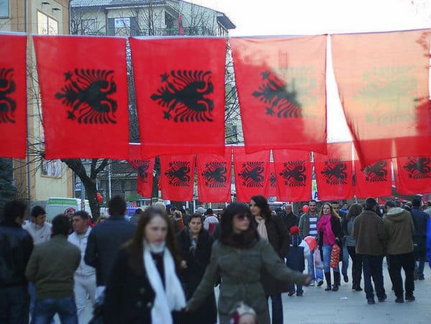Νατοϊκό Αεροδρόμιο Προς Μεγάλη Αλβανία;