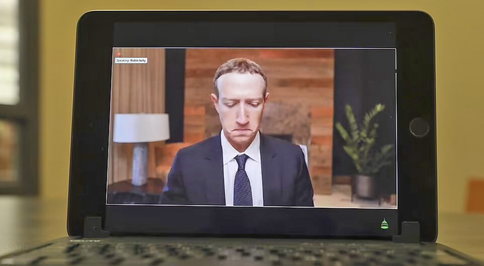 Blackout 50 δισεκατομμυρίων δολαρίων στην Facebook> Πως ο Mark Zuckerberg έχασε 7 δισ. σε ένα βράδυ