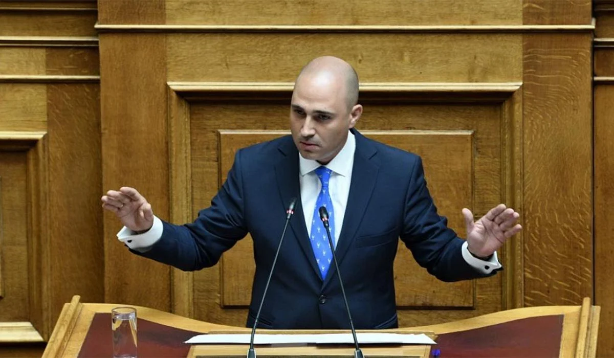 Διέγραψε η Νέα Δημοκρατία τον Μπογδάνο – Είχε προηγηθεί «σκοτωμός» στη Βουλή με Δένδια και ΚΚΕ! (video)