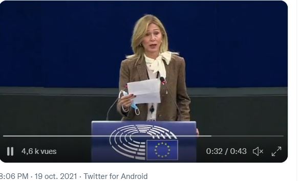 Ιταλίδα Ευρωβουλευτής στο Ευρωκοινοβούλιο στο Στρασβούργο: βίαιη καταστολή ειρηνικών διαδηλώσεων.Ο Μάριο Ντράγκι πήρε την άδεια από την ΕΕ να σκοτώσει;