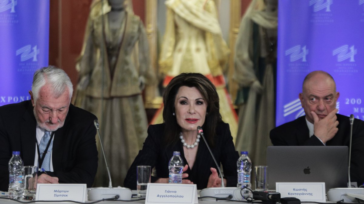 Μαρία Νεγρεπόντη-Δελιβάνη : Η πικρή αλήθεια για την Επιτροπή Ελλάδα 2021