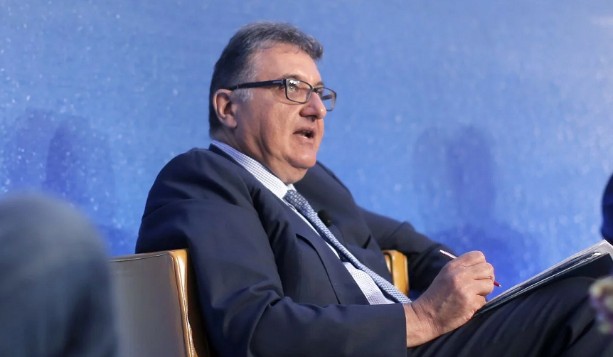«Κρέμασε στα μανταλάκια» τον Εξαδάκτυλο και ο Ιατρικός Σύλλογος Αθηνών