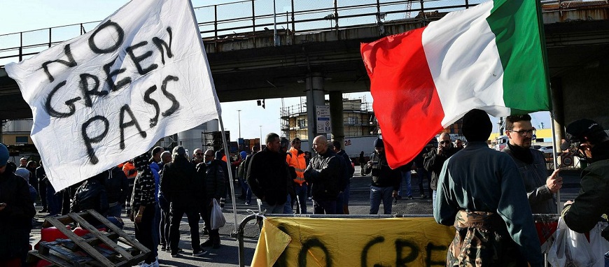 Ιταλία: Συλλαμβάνουν όσους διαμαρτύρονται για το Covid pass – Υγειονομική «χούντα» σε ολόκληρη την Ευρώπη