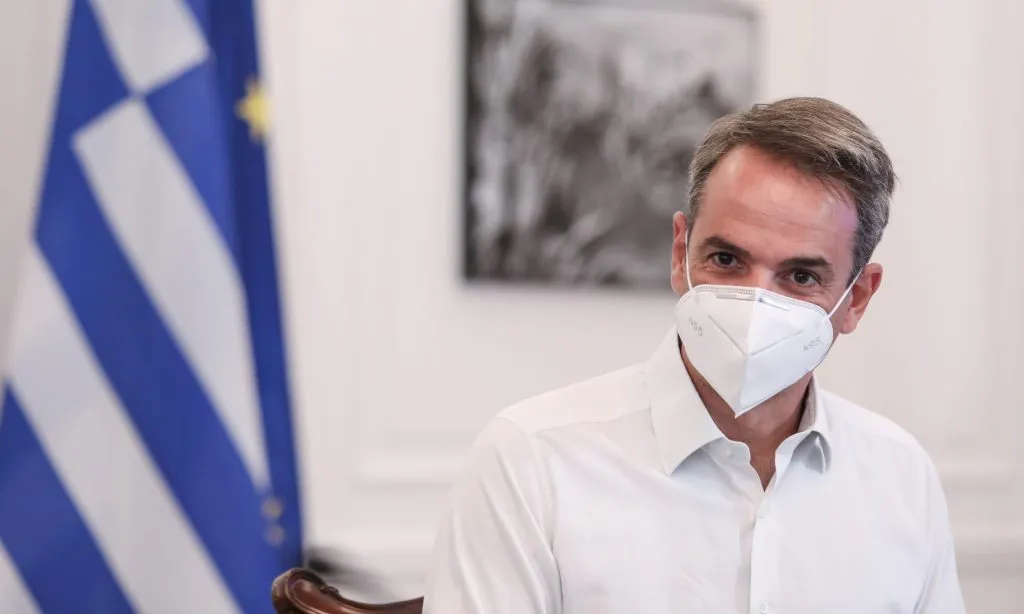 Απόστολος Αποστόλου : Πρωτοτυπήσαμε και πάλι. Ο κ. Μητσοτάκης επιβάλλει Φόρο Εμβολίου στους Έλληνες Πολίτες.