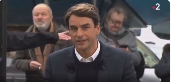 Τυραννία: Τον έκλεισαν στο Ψυχιατρείο επειδή φώναξε ”Μακρόν παραιτήσου” στον αέρα τηλεοπτικής εκπομπής!! ΛΟΓΟΚΡΙΣΙΑ. ΒΙΝΤΕΟ