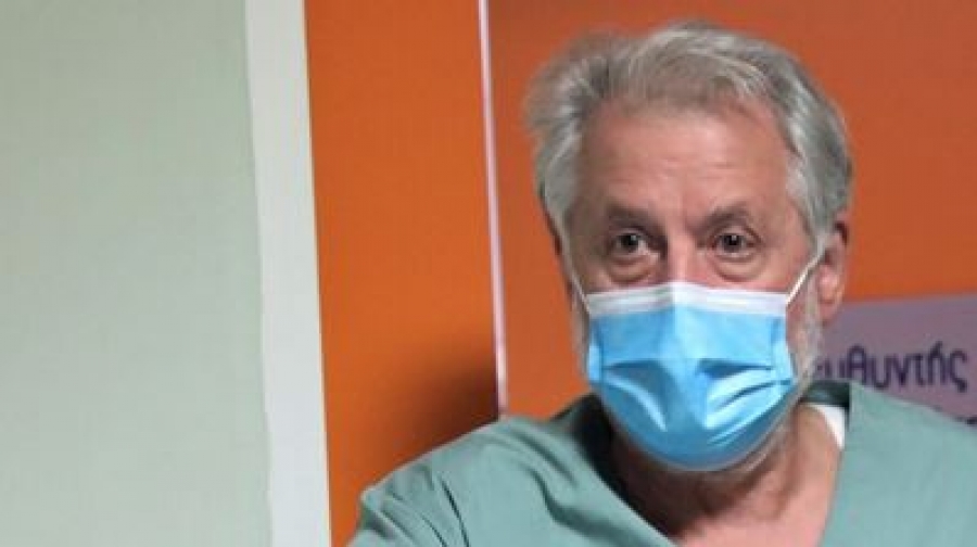 Καπραβέλος: Να ληφθούν άμεσα μέτρα – Κλείσιμο σχολείων για 10 μέρες, μάσκες παντού, lockdown παντού για ανεμβολίαστους