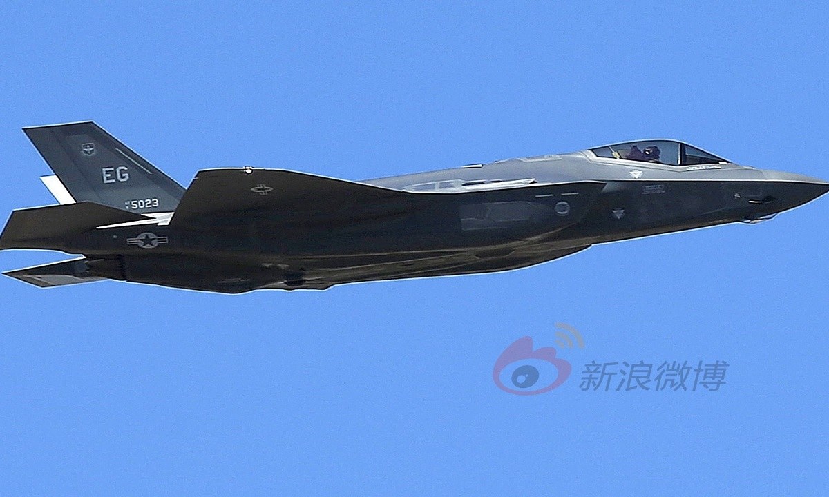 Φωτιά στη Μεσόγειο – Εμπλοκή ρωσικού Su-30 στην συντριβή του βρετανικού F-35;
