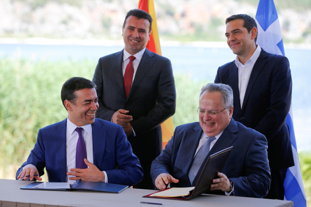 ΑΠΟΣΤΟΛΟΥ : Θα ακυρώσει, υπό την πίεση των πολιτικών εξελίξεων στα Σκόπια, η κυβέρνηση την ενδοτική “Συμφωνία των Πρεσπών”;