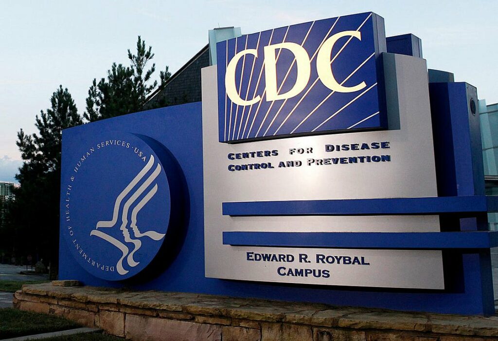 Πάνω από το 70 % του προσωπικού του CDC είναι ανεμβολίαστο ;