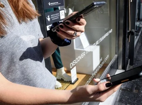 Που θα «τρώνε πόρτα» οι ανεμβολίαστοι και οι 60+ που δεν έχουν κάνει την τρίτη δόση!