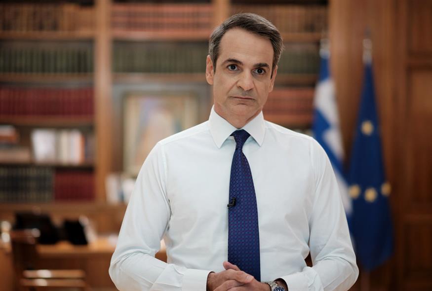 Θεοφάνης Γκατζής : Ένας εμμονικός και αυταρχικός πρωθυπουργός εκτός τόπου και χρόνου!