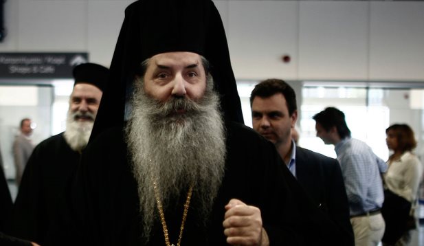 Πειραιώς για εμβόλια και covid: «Δαιμονοκρατούμενος και αδελφοκτόνος όποιος αντιμάχεται την επιστήμη» – ΗΧΗΤΙΚΟ