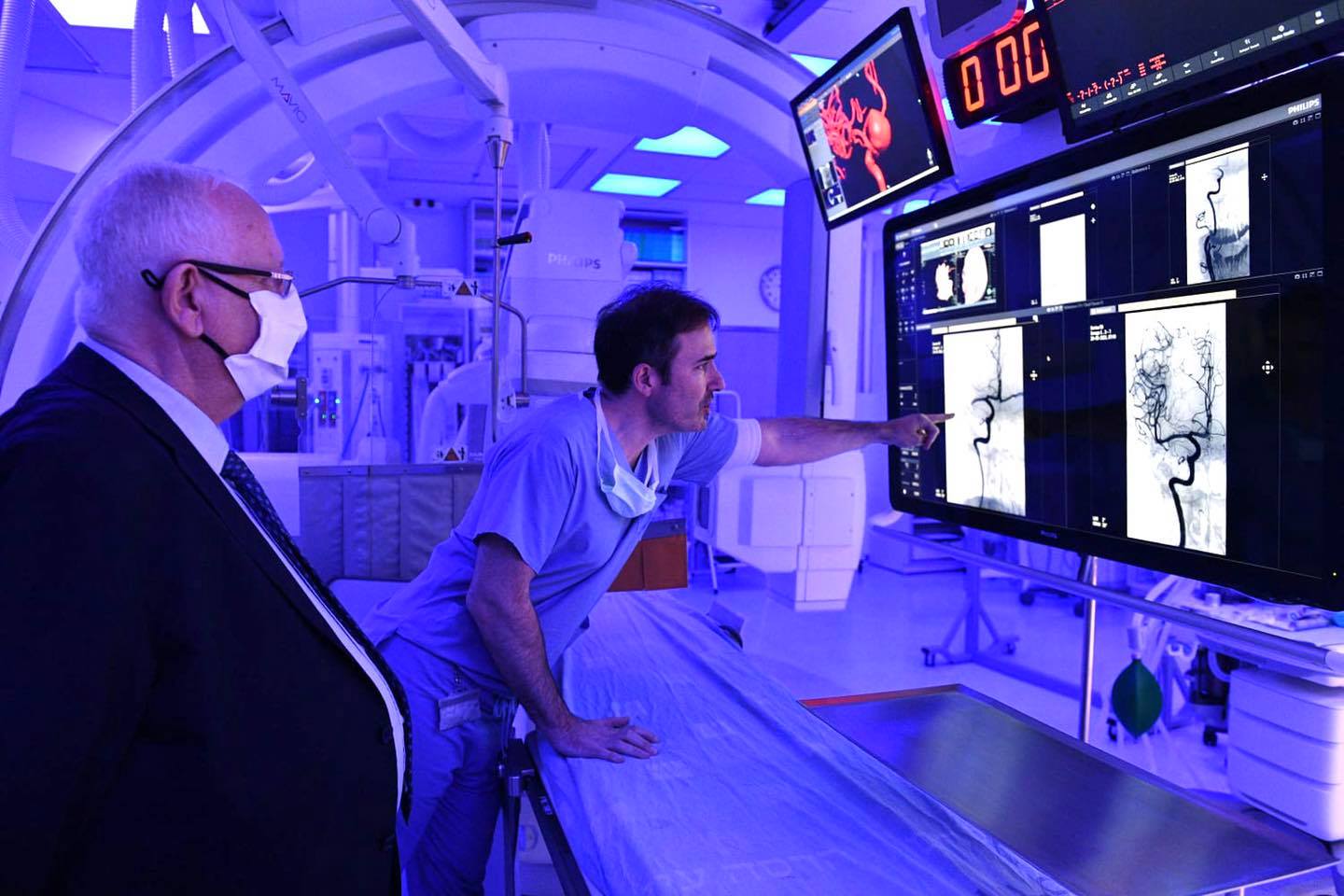 IΣΡΑΗΛ_Hadassah Medical Center> Έλληνας καθηγητής Νευροανοσολογίας στην Ιερουσαλήμ προειδοποιεί για αυτοάνοσα νοσήματα εξαιτίας των διαρκών εμβολιασμών [VIDEO]