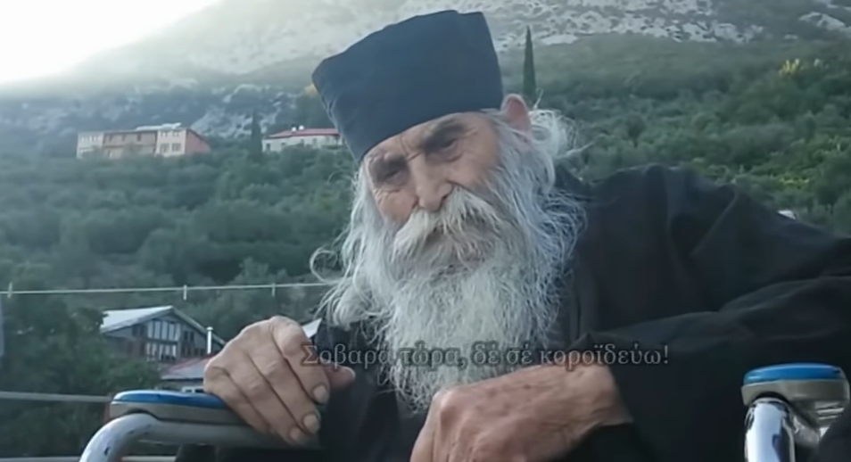 Πως αντέδρασε Αγιορείτης γέροντας σ΄ένα Self video! Απολαύστε έναν ΑΝΘΡΩΠΟ ΤΟΥ ΘΕΟΥ!!!