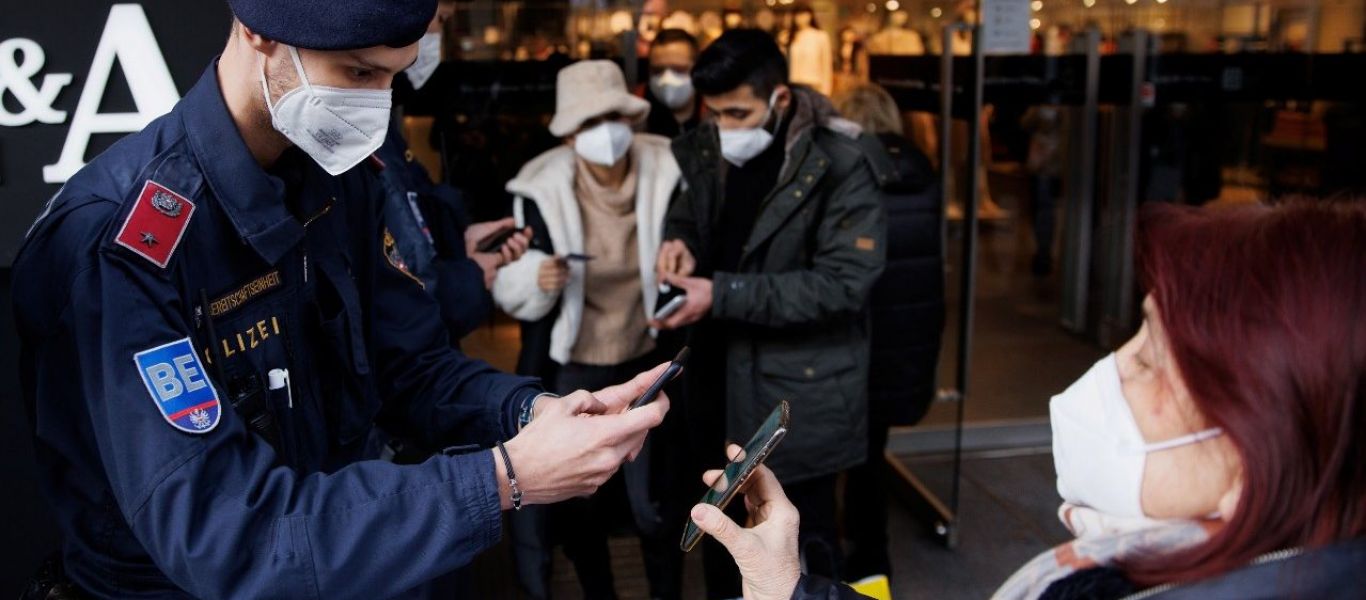 Αυστρία: Υποχρεωτικότητα μέχρι το 2024! – Πρόστιμα 3.600 ευρώ στους ανεμβολίαστους
