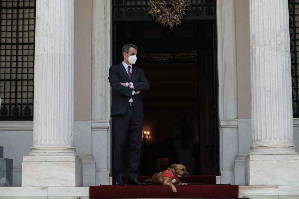 «Έπεσαν ΕΞΩ οι ειδικοί»! Δείτε τι παραδέχθηκε ο Μητσοτάκης! ΓΕΛΑΕΙ ΤΟ ΣΥΜΠΑΝ, ΒΙΝΤΕΟ