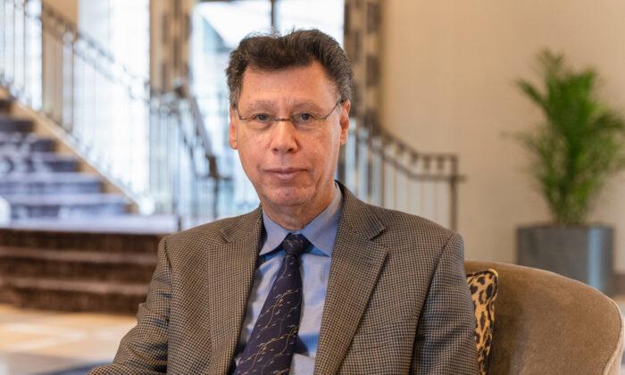 Zero Hedge : COVID-19 Μια πανδημία φόβου “κατασκευασμένη” από τις αρχές: Επιδημιολόγος του Yale