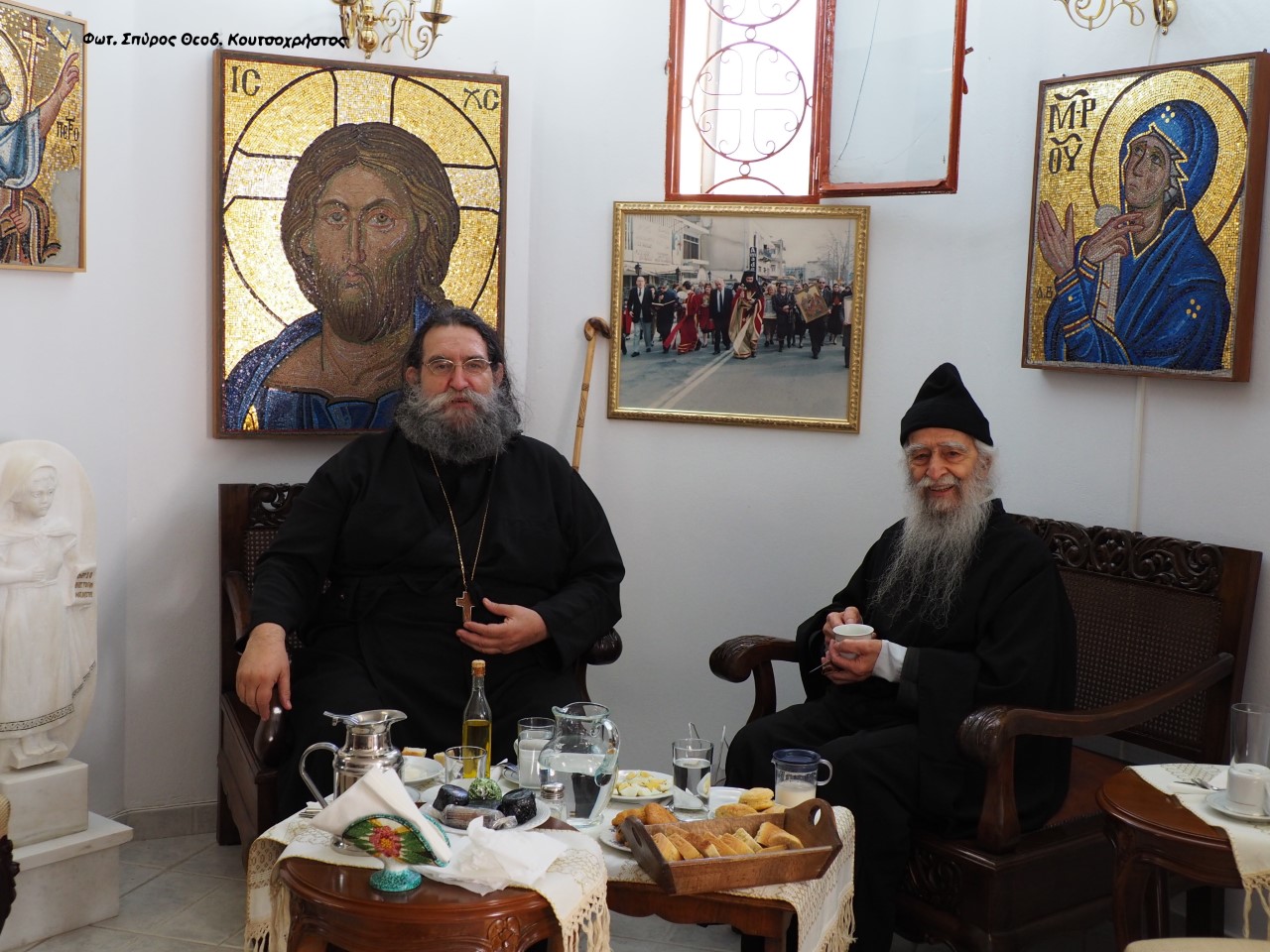 Άστραψε και βρόντηξε ο π. Ευάγγελος Παπανικολάου