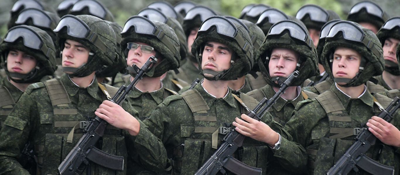 Ρωσία: Έφεδροι αναχωρούν με σιδηροδρομικούς συρμούς προς άγνωστη κατεύθυνση – Αποχαιρετούν τις οικογένειές τους