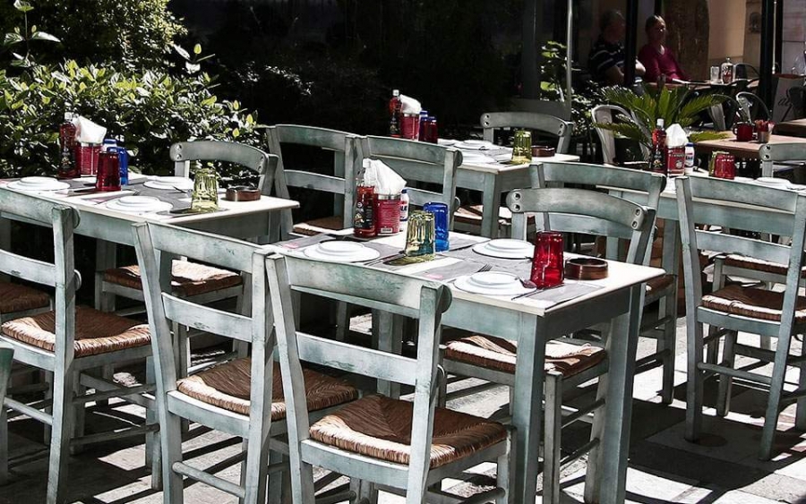 Η υπηρεσία delivery και οι λογαριασμοί ρεύματος… τελειώνουν τον κλάδο της εστίασης