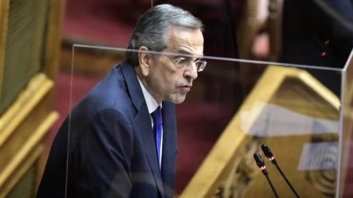 Διαψεύδει ο Αντώνης Σαμαράς ότι λαμβάνει θεραπεία με μονοκλωνικά αντισώματα