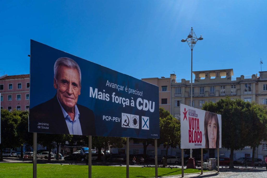 BREAKING> Η φημολογία για πραξικοπήματα διαπερνά τις χώρες της Ευρώπης με φόντο τις εξελίξεις στον Καναδά.