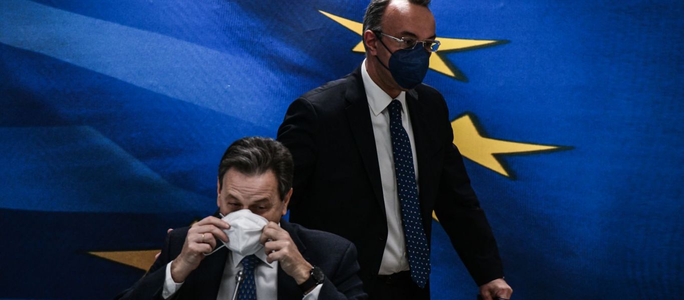 Θ.Σκυλακάκης: «Δεν μειώνουμε τον ΦΠΑ στα καύσιμα γιατί 2,5 εκατ. πολίτες δεν έχουν ΙΧ – Δεν πληρώνουν όμως ακριβό ρεύμα»