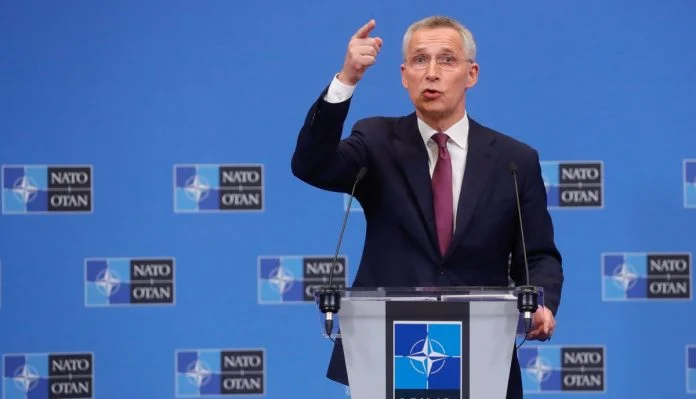 Στόλτενμπεργκ: «Χημική επίθεση στην Ουκρανία θα άλλαζε την πορεία του πολέμου» – «Το ΝΑΤΟ είναι πάντα έτοιμο να αμυνθεί»