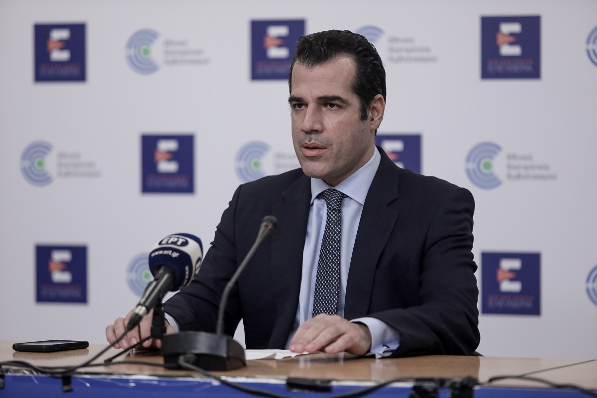 Θ.Πλεύρης: «Δεν καταργείται το πιστοποιητικό αλλά θα αρθούν έως το καλοκαίρι τα μέτρα για τους ανεμβολίαστους»