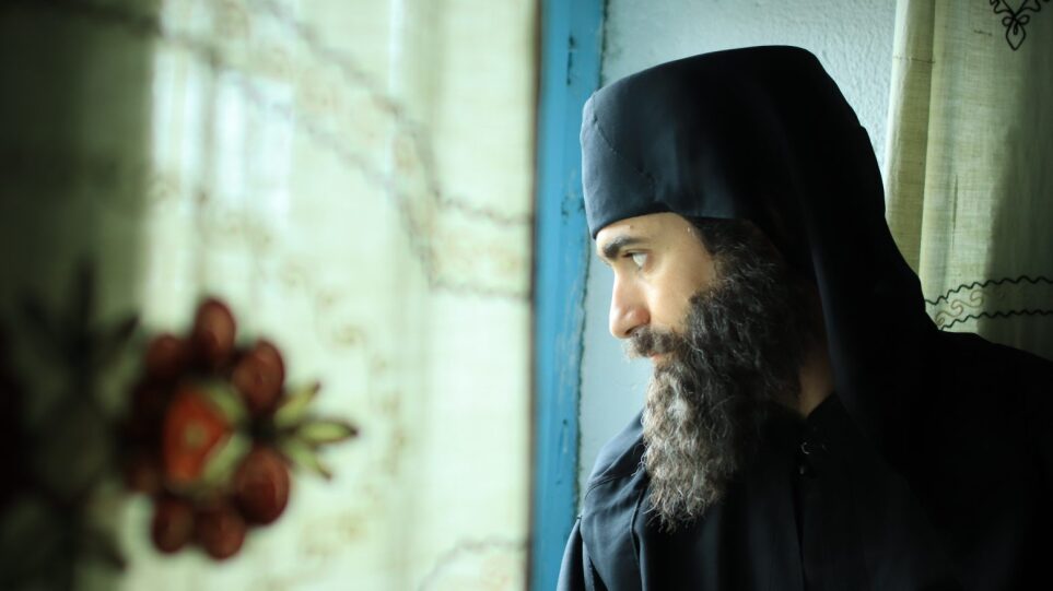 Θεοφάνης Γκατζής : «Άγιος Παΐσιος – Από τα Φάρασα στον Ουρανό»: Μια σειρά φαινόμενο στην ελληνική τηλεόραση!