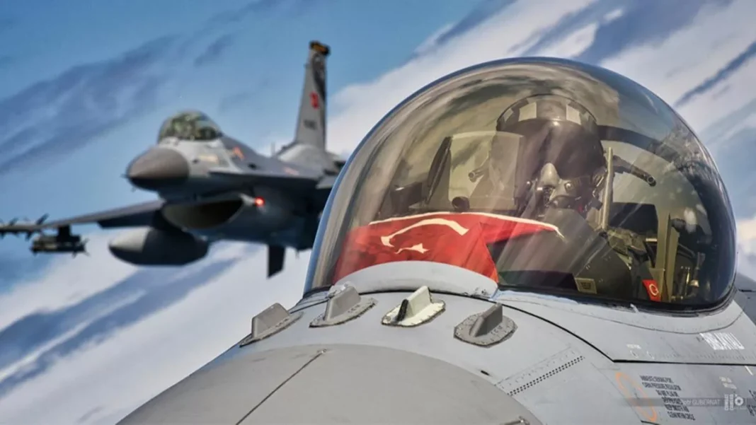 ”Ψυχρολουσία” από ΝΑΤΟ: ”Η Τουρκία προστατεύει τον συμμαχικό εναέριο χώρο”! – ”Τσιμουδιά” για τις καθημερινές παραβιάσεις στο Αιγαίο