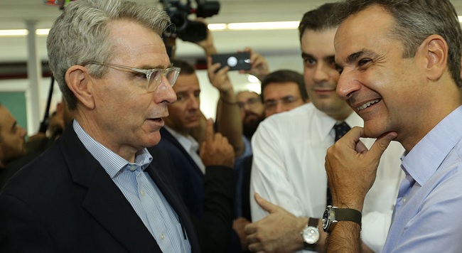 Πάϊατ : Πρέπει νά προσλάβουμε τόν Μητσοτάκη νά δουλέψῃ γιά ἐμᾶς…