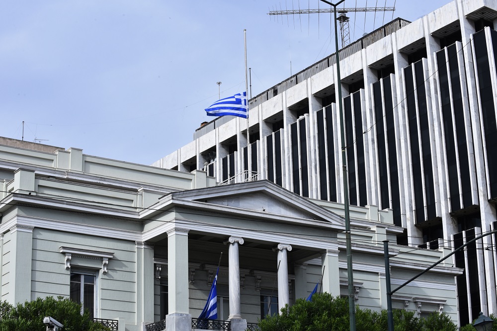 Καθαρά εχθρικές πλέον οι σχέσεις της κυβέρνησης Κ.Μητσοτάκη με τη Ρωσία: Απελαύνουν 12 Ρώσους διπλωμάτες