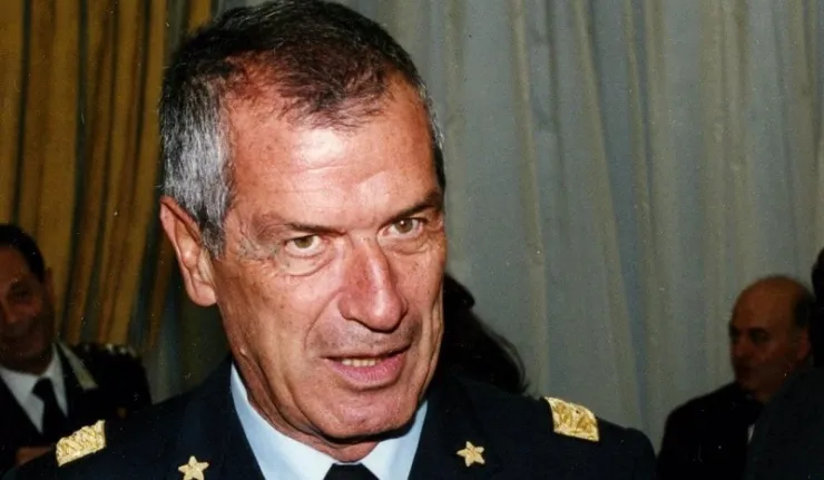 Εξέγερση Ιταλών στρατηγών: «Δεν είναι δικός μας πόλεμος, ας σταματήσουμε να ακολουθούμε τις Ηνωμένες Πολιτείες!» »