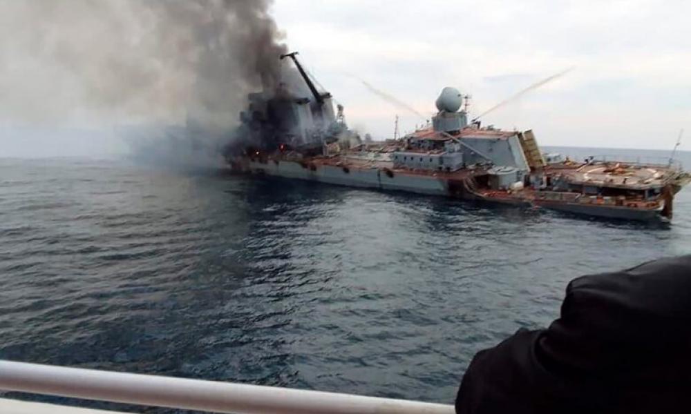 Υποβρύχιο όχημα χτύπησε το Καταδρομικό MOSKVA; Οι Ρώσοι απειλούν να αμολήσουν τα σκυλιά της κολάσεως αν βρουν εμπλοκή του ΝΑΤΟ