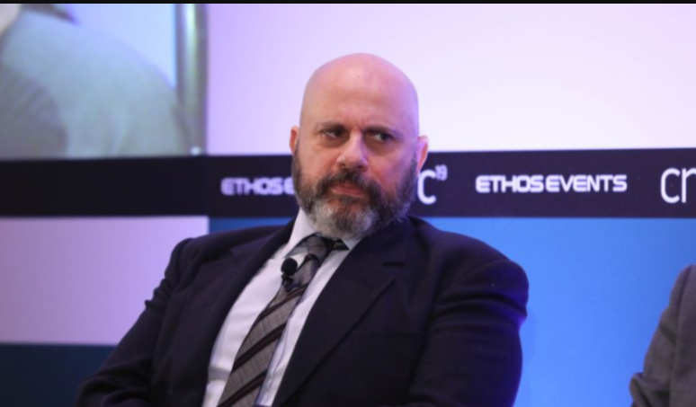 «ΒΟΜΒΑ» Κούβελα: «Εταιρείες σκέφτονται να αποσύρουν τις αιτήσεις για άδεια κυκλοφορίας των ΚΟΡΩΝΟΕΜΒΟΛΙΩΝ»