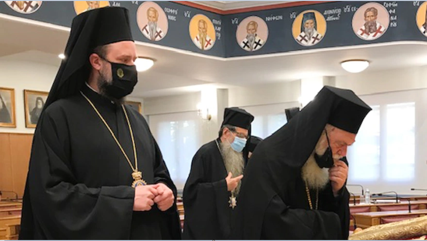 Διονύσης Μακρῆς : Κωφεύουν οἱ Ἀρχιερεῖς στὰ μηνύματα τοῦ οὐρανοῦ