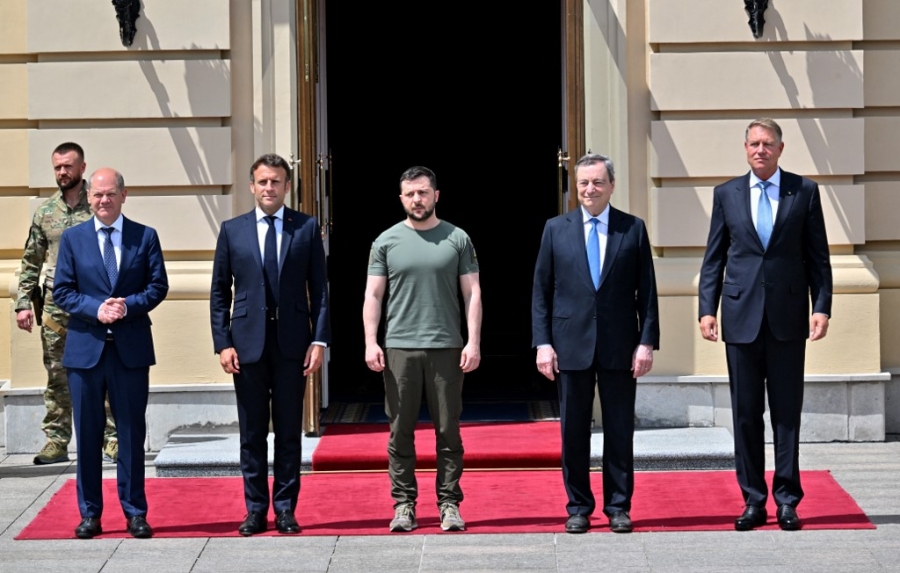 Τι κρύβει η συνάντηση των Eυρωπαίων με τον Zelensky – Αντιμέτωποι με την καταστροφή, τον στέλνουν «πακέτο» στον Putin