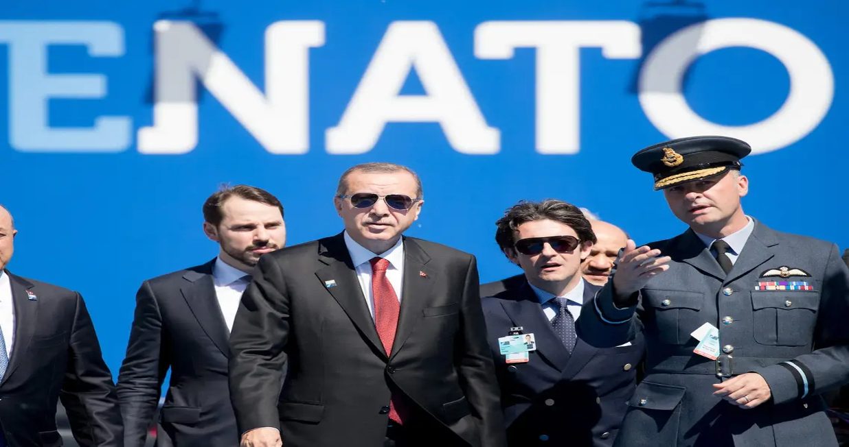 Ανησυχία στους Τούρκους: “Αν βγούμε από το ΝΑΤΟ, η Ελλάδα θα πραγματοποιήσει το όνειρο των 100 ετών”!