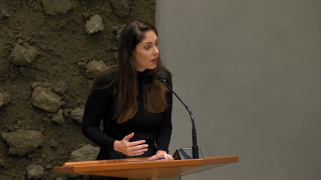 ΒΙΝΤΕΟ «ΒΟΜΒΑ» από τους πολιτικούς στην Ολλανδία: Εκεί οδηγείται η Ευρώπη, θα προτείνουν ΣΕ ΟΛΟΥΣ τα τσιπάκια