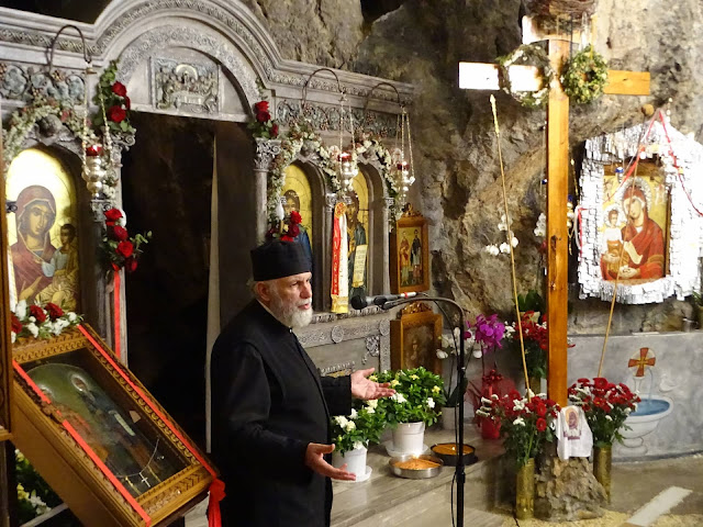Γιατί κλονίζουν τήν Πίστιν τῶν ἀνθρώπων ;