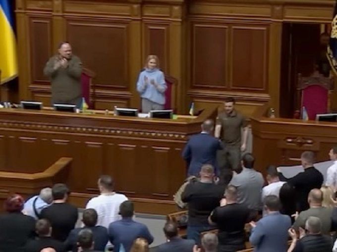 Τιερί Μεϊσάν : Πολωνία και Ουκρανία