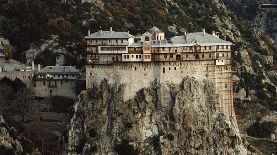 ΄Αφησέ τα όλα στο Θεό… Πραγματική ιστορία από το ΄Αγιο ΄Ορος
