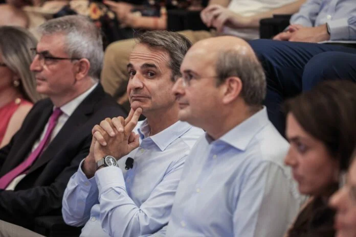 «Άρωμα» εκλογών: Ποια χρέη θα σβήνονται;
