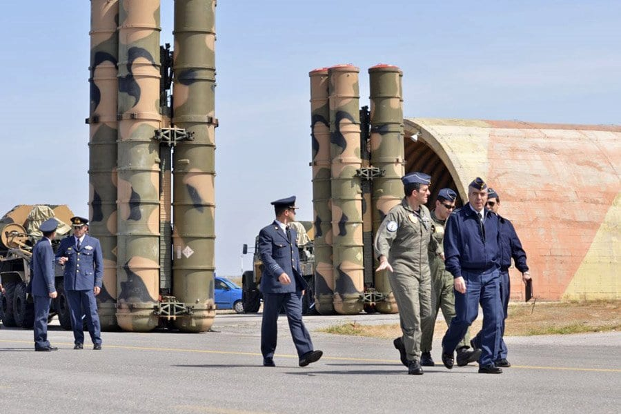ΗΛΙΑΣ Δ. ΚΑΛΛΙΩΡΑΣ : Η ΕΛΛΑΔΑ ΚΑΙ Ο ΚΟΣΜΟΣ ΣΗΜΕΡΑ, ΣΕ ΤΙΤΛΟΥΣ (31/8/2022)