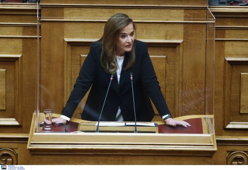 Η Μπακογιάννη άφησε να εννοηθεί πως όσοι αντιδρούν στον Μητσοτάκη είναι πράκτορες ξένης δύναμης – ΒΙΝΤΕΟ