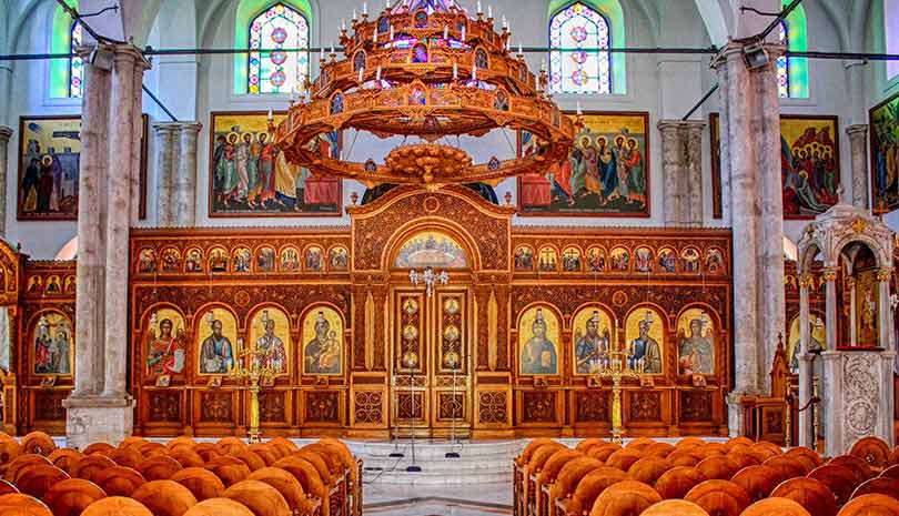 «Μείνε στην Εκκλησία»