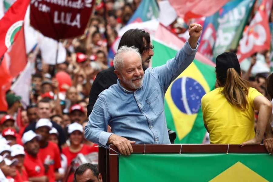 Διχασμένη η Βραζιλία – «Σιωπή» Bolsonaro, δεν έχει αναγνωρίσει την ήττα από τον Lula