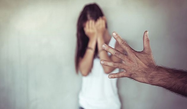 Θεοφάνης Γκατζής : Ρίξτε άπλετο φως στην υπόθεση του βιασμού της 12χρονης!