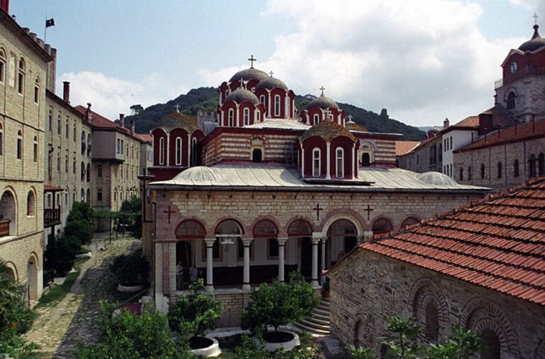 ΕΛΕΥΘΕΡΙΑ ΣΤΗΝ ΙΕΡΑ ΜΟΝΗ ΕΣΦΙΓΜΕΝΟΥ…!